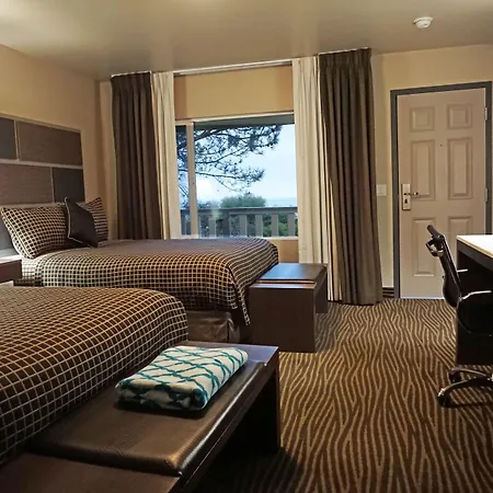 Crescent Bay Inn-2