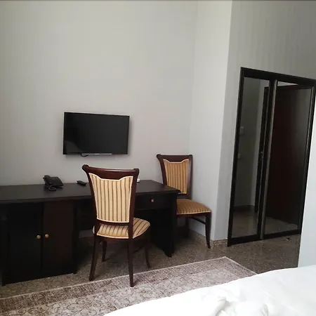 Royal Park Hotel-2
