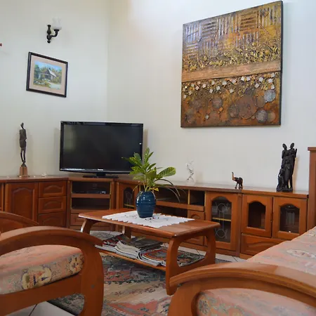 Carana Hilltop Villa Seychelles-2