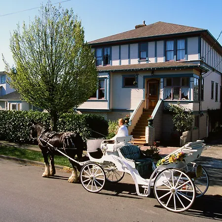 Marketa'S Bed And Breakfast-2