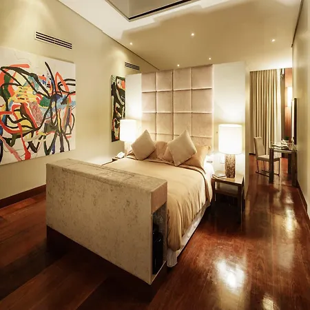 Under The Stars Luxury Apartment-2