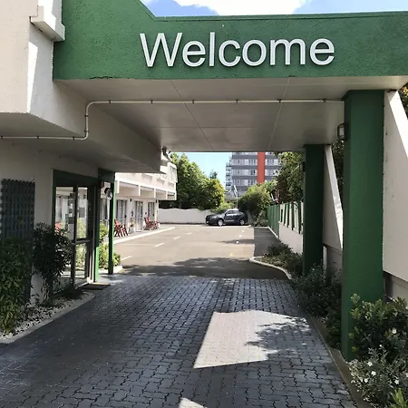 Legends Motel-2