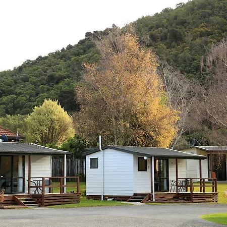 Parklands Marina Holiday Park-2