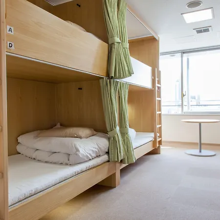 Shin-Osaka Youth Hostel-3
