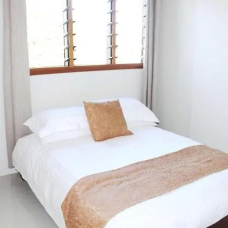 Vanuatu Beachfront Apartments-2