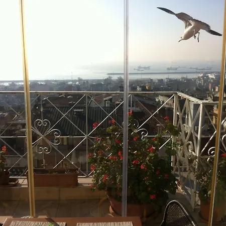 Hotel Linda-3