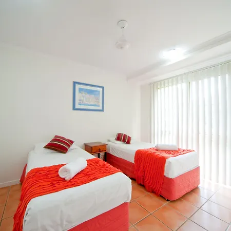 At Beach Court Holiday Villas-2