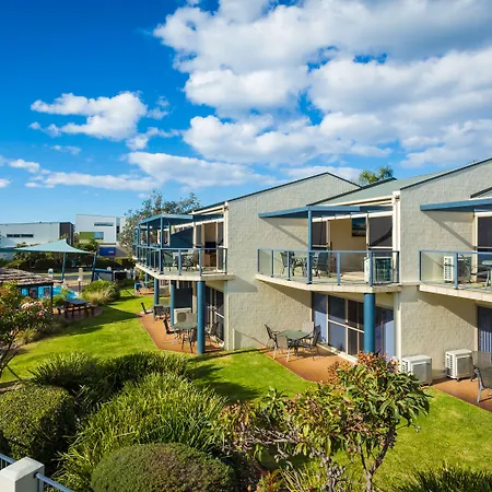 Sails Luxury Apartments Merimbula-2