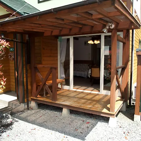 Lake Villa Kawaguchiko-2
