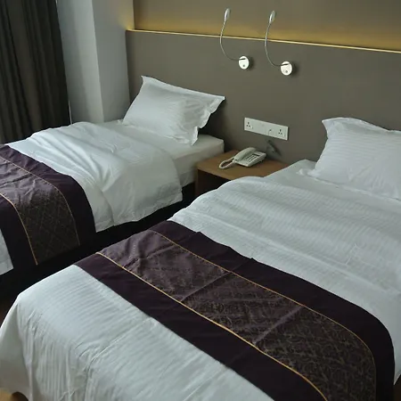 Super 8 Hotel @ Bayan Baru-2
