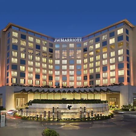 Jw Marriott Mumbai Sahar Airport-3