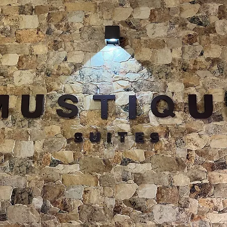 Mustique Suites Curacao-3