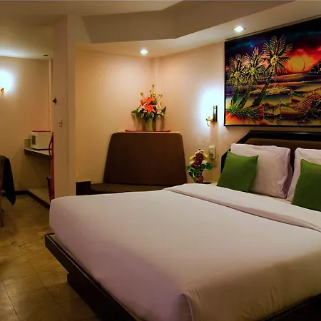 Paradise Inn-3