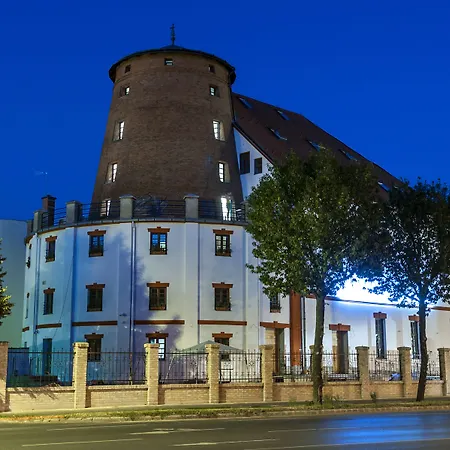 Malom Hotel-2