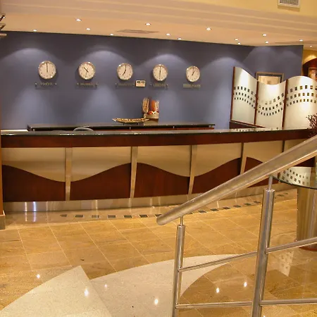 Hotel 2001-2