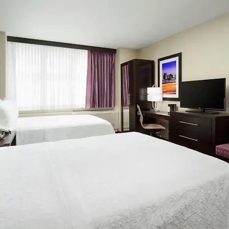 Hampton Inn Times Square Central-3