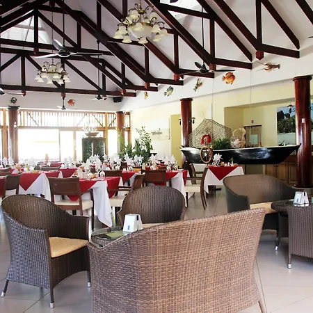 Pirogue Lodge-2