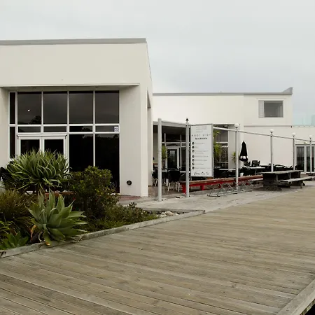 East Pier Hotel-3