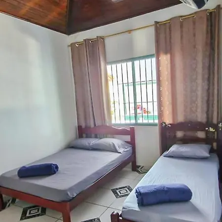 Casa Em Ubatuba, Bairro Tranquilo E Bem Localizado Ambiente Familiar-3