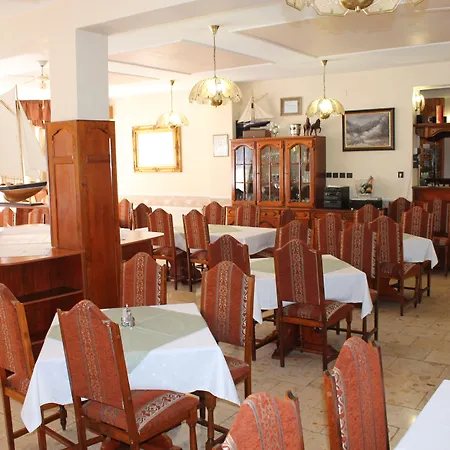 Hotel Kentaur-2