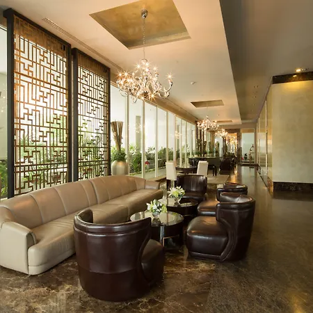 Ivy Thonglor 55-3