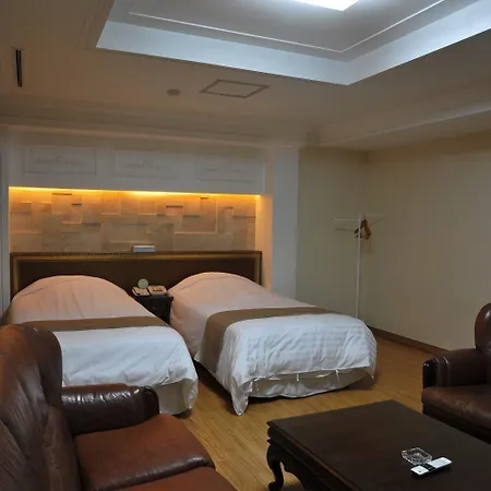 Palace Hotel Gwangju-3