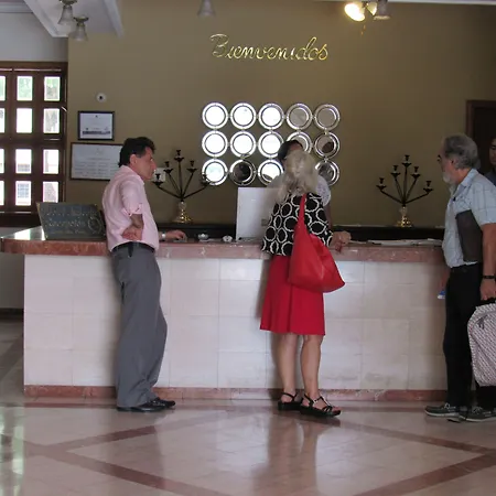 Hotel Majestic-2