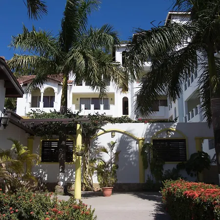 West Bay Colonial-3