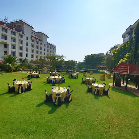 Welcomhotel By Itc Hotels, Devee Grand Bay, Visakhapatnam-3