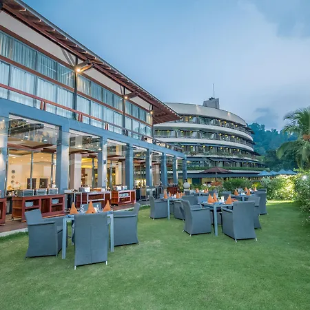 Earl'S Regent Hotel-3