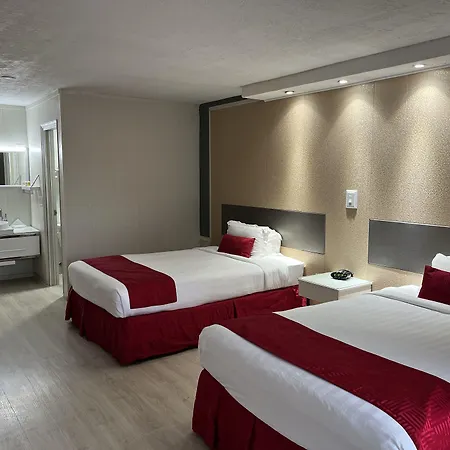 Travelodge By Wyndham Orlando At Heart Of International Drive-2