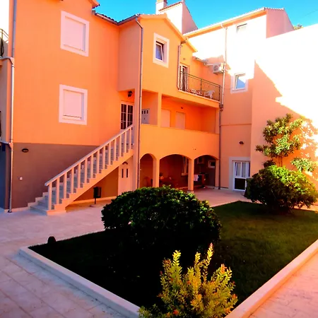 Hotel Skradinski Buk-2