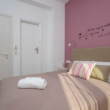 Panormos Hotel And Studios-3