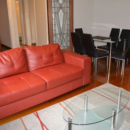 Como Court Budget Accommodation-3