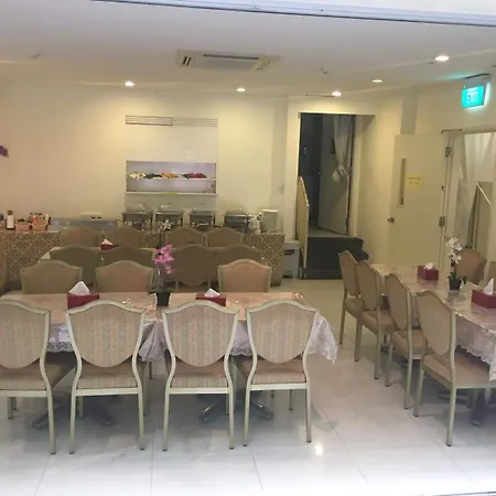 Jayleen Clarke Quay Hotel-3