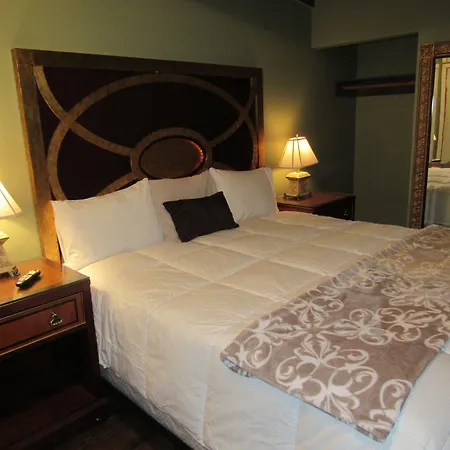 Emerald Bay Lodge-3
