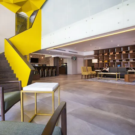 Krystal Urban Guadalajara-3