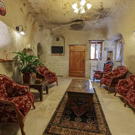 Canyon Cave Hotel-3