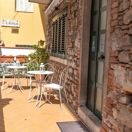 Bed And Breakfast Dionisio-3