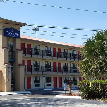 Tricove Inn & Suites-2