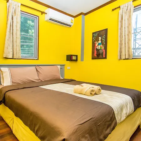Central Guesthouse-2