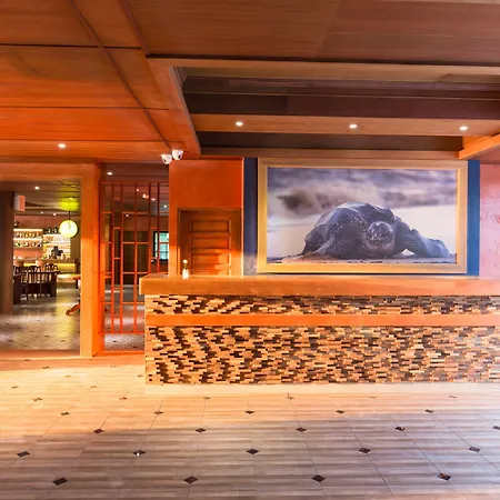 Coriacea Beachfront Boutique Phuket Resort-2