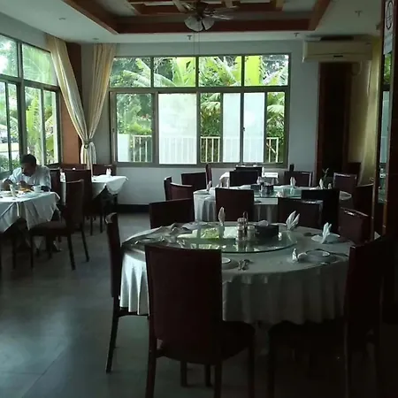 Emerald Hotel & Restaurant-3