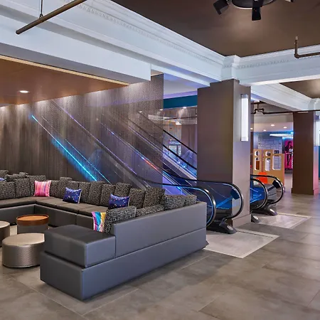 Aloft By Marriott Houston Downtown-2