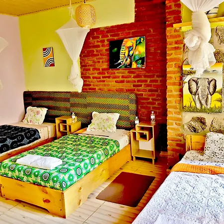 Yambi Guesthouse-2
