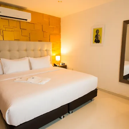 Hotel Parque Del Sol-2