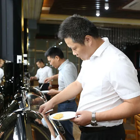 Au Viet Hotel-3