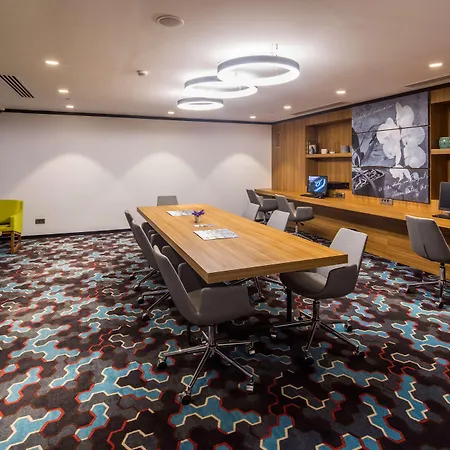 Hampton By Hilton Istanbul Kurtkoy-2