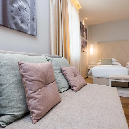 Balatura The Fine Bed&Breakfast Split-3