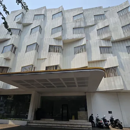 N3 Zainul Arifin Hotel-3